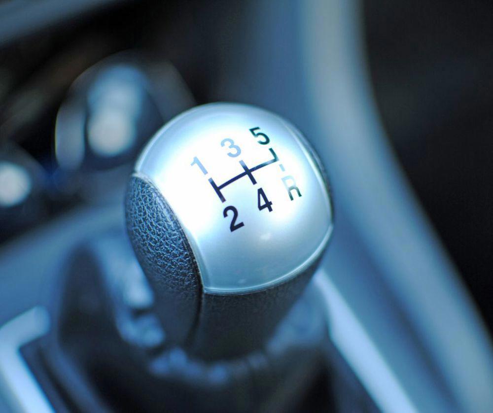 Cum functioneaza cutiile de viteza manuale: O privire detaliata in mecanica lor