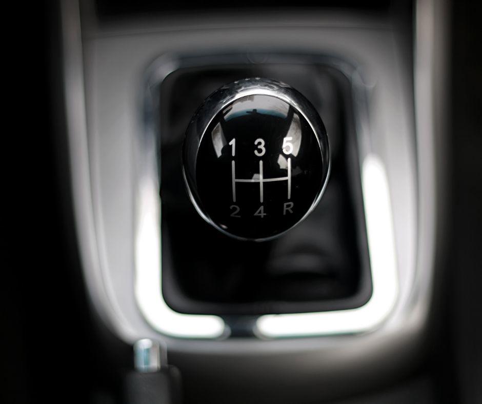 De ce sa ne alegi pe noi pentru reparatiile cutiilor de viteza manuale  